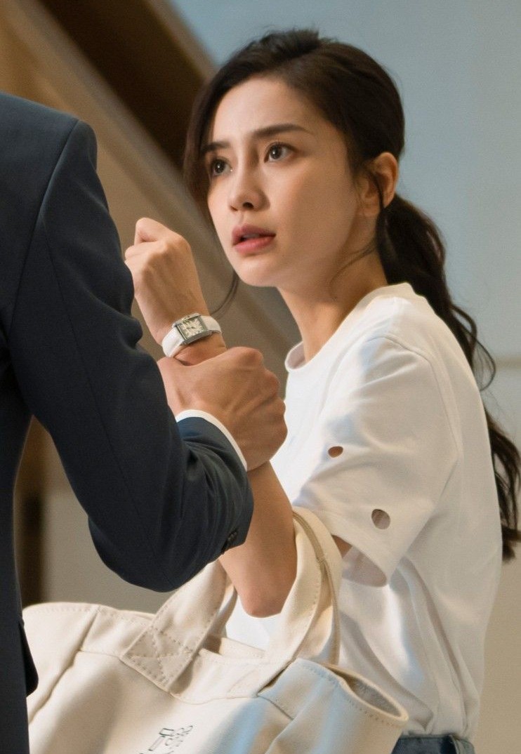 Yêu Như Sóng Hận Dâng Trào